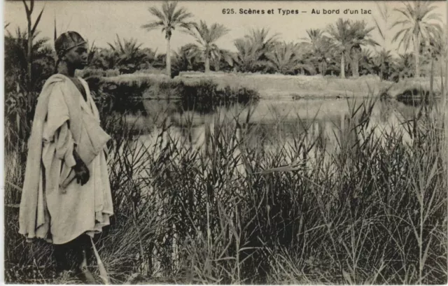 CPA AK Scenes et Types Au bord d'un lac TUNISIE (1102745)