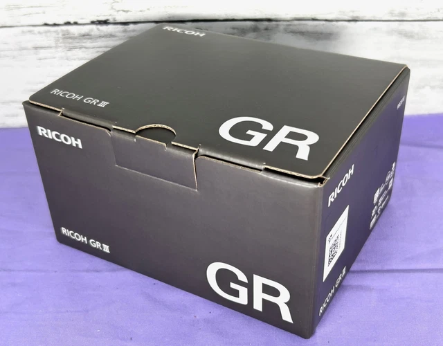 [Brand New] RICOH GR III GRIII GR3 24.2MP digital camera Black 28mm f/2.8 JAPAN