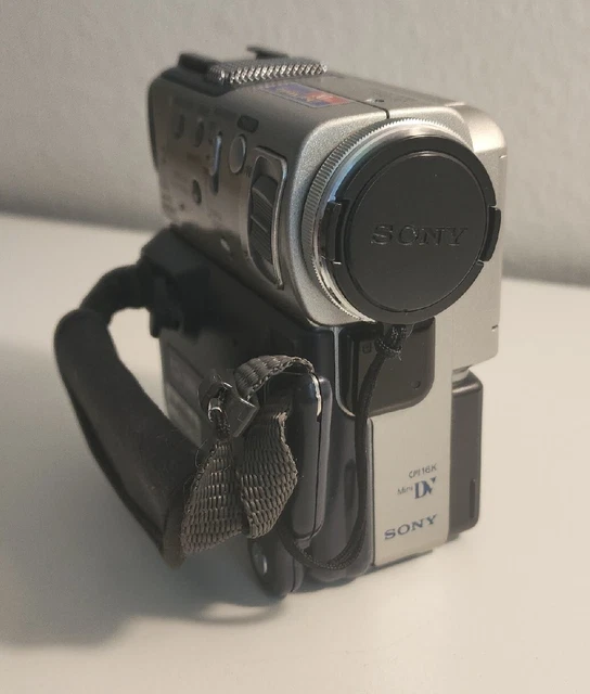 SONY DIGITAL HANDYCAM DCRPC5 MiniDV Camcorder with Accessories