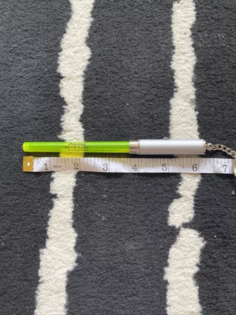 2003 Star Wars Jedi Knight Jedi Academy Lightsaber Keychain Green
