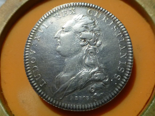 Jeton Louis XVI notaires royaux de la ville de Chartres s.d. - Jetons