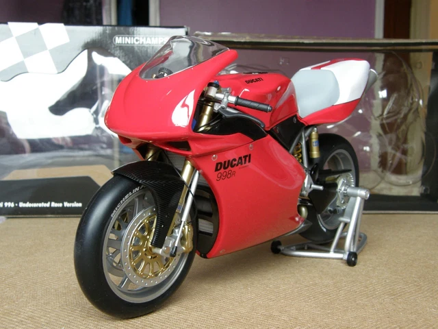 MINICHAMPS デュカティ DUCATI 998 R 2002 TROY Ducati 998 red 1/6