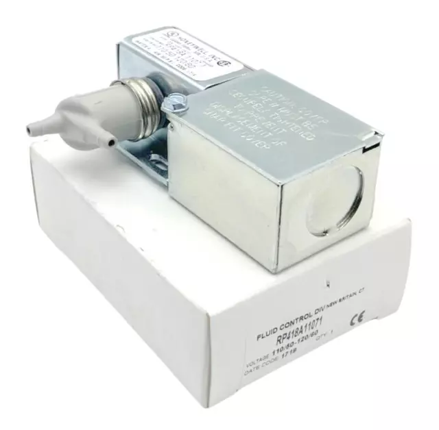 Honeywell RP418A11071 Pneumatic Relay 110/120V 50/60HZ 4W 50 PSI Surface Mount