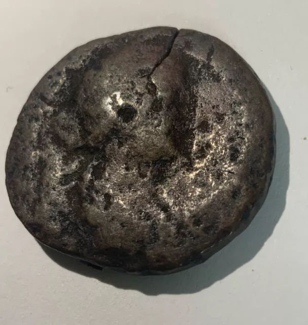 Metal Detecting Find Old Coin Unidentified apollos head republican denarius? (21