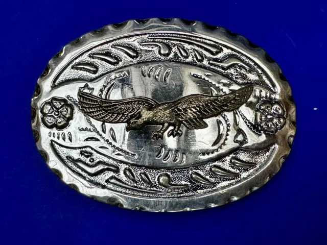 American Bald Eagle Flying Hunting Patriotic Tow Tone Western Oval Belt Buckle