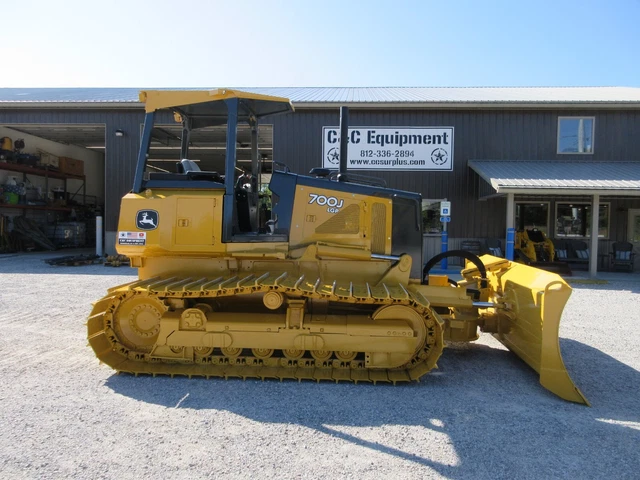 2009 John Deere 700J LGP bull Dozer  One owner Nice shape!