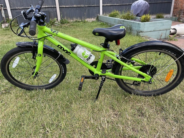 Frog 52 top green