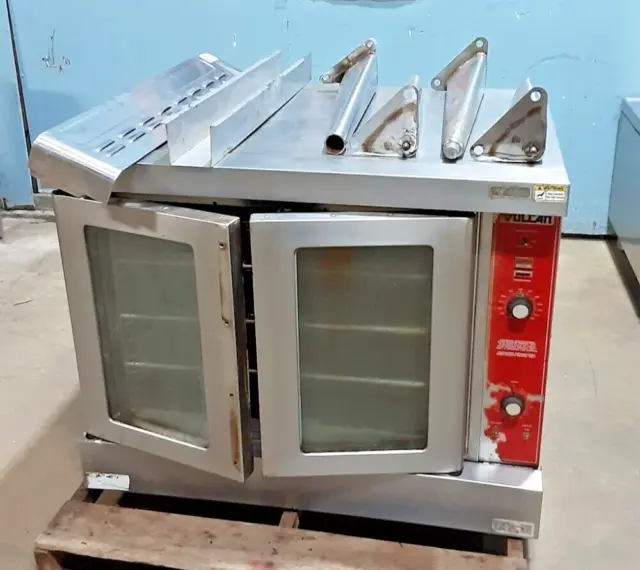 Vulcan Vcagd64 Commercial Natural Gas Covection Oven With 4 Legs