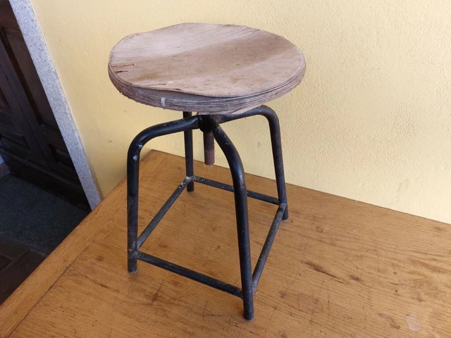 Vecchio Sgabello Industriale Anni '60 Gambe In Ferro Seduta Tonda Vintage 3
