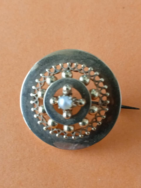 Broche Ancienne Représentant Sainte Odile - Bijou Vintage, Occasion