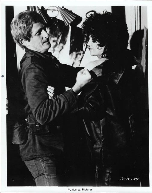 Movie Photo, Earthquake, 1974, Marjoe Gortner, Victoria Principal