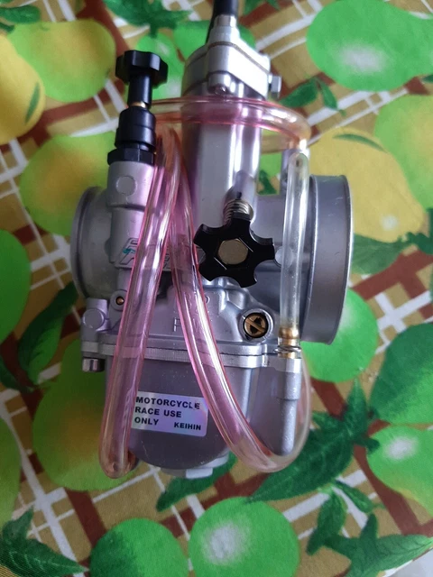 Carburatore Universale PWK 30 Mm Per Motori 2T Da 100cc A 250cc | Per Motocross, Quad, Scooter, ATV, Dirt Bike | Lega Di Alluminio Con Getto Di Potenza E Tubi Inclusi | Nero