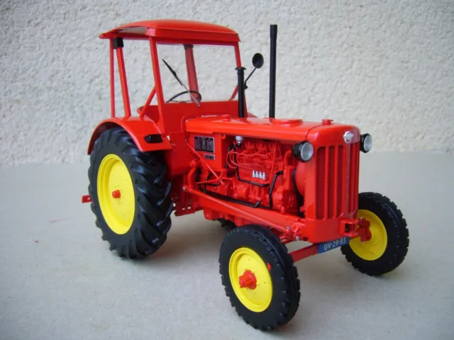 1/32 scale Agrarfox autocult Hanomag Granit 501 traktor tracteur