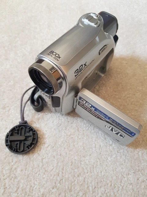 jvc 32x optical hyper zoom