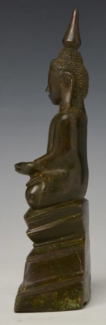 17th Century, Shan, Antique Burmese Bronze Seated Buddha 7