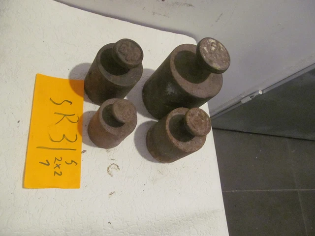 verkaufe 4 rostige Gewichte f Küchenwaage Dezimal Waage 1x5kg +2x2kg+1x1kg K2r7