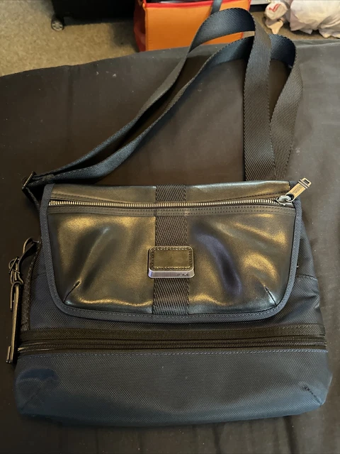 TUMI Alpha Bravo Crossbody Bag Black/blue