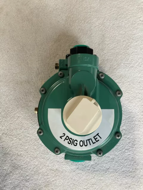 LOC-870 R622E-DCH Gas Pressure Regulator, 3/4” 1,500,000 Cap,1.0-2.2,7/32"NoBox