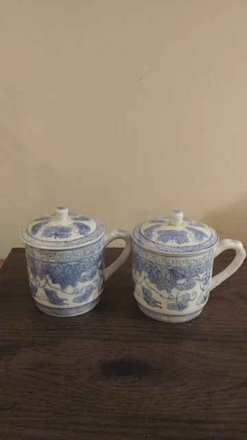 Vintage/Antique Chinese Blue & White Butterfly Porcelain Tea Cup W/ Lid