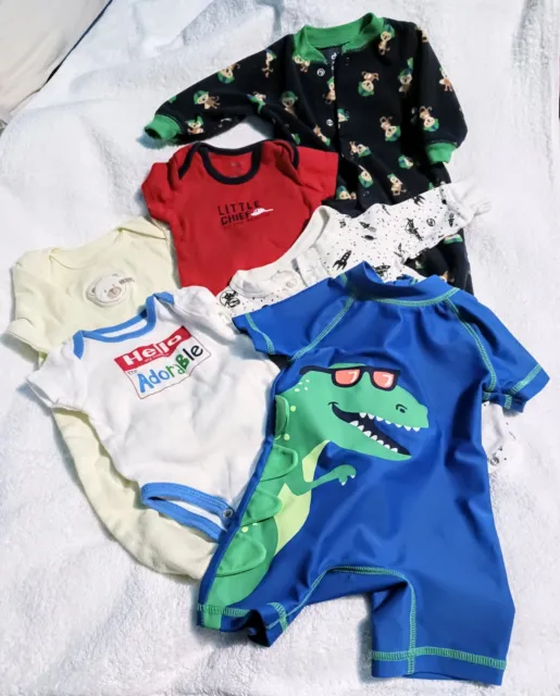 Carter's Lot of 6 Baby Boy 0-3 Months Infant Sleepers, Bodysuits, & Romper