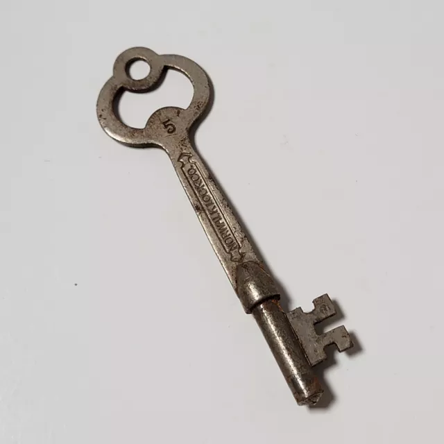 Vintage Norwalk Lock Co No 5 Solid Barrel Skeleton Key Approx 3" Long Cat#K21-51