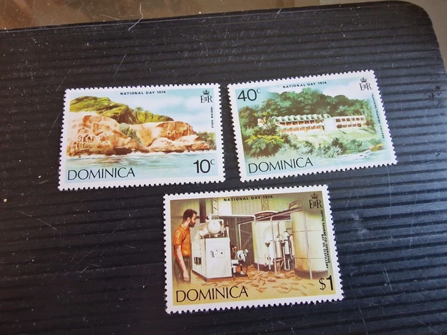 Dominica 1974 Sg 430-432 National Day Mnh