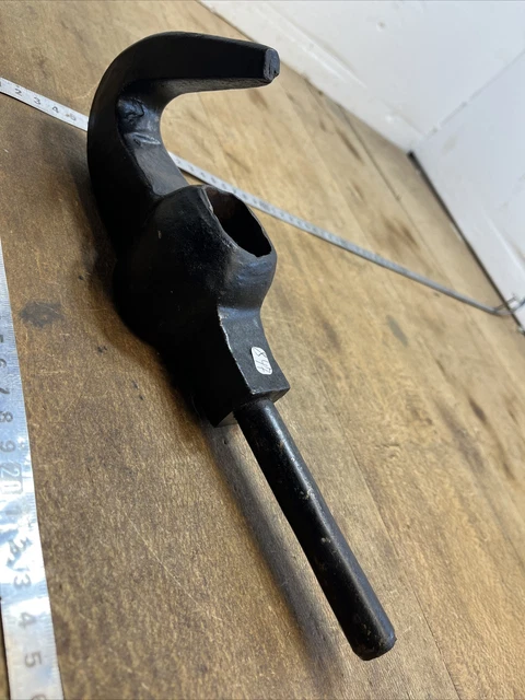 N°611 outillage outils anciens OLD TOOL HAMMER Outil ancien marteau En