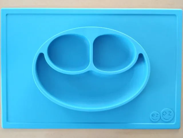 EZPZ - Happy Mat Platzdeckchen mit Teller aus Silikon in blau - nicht genutzt