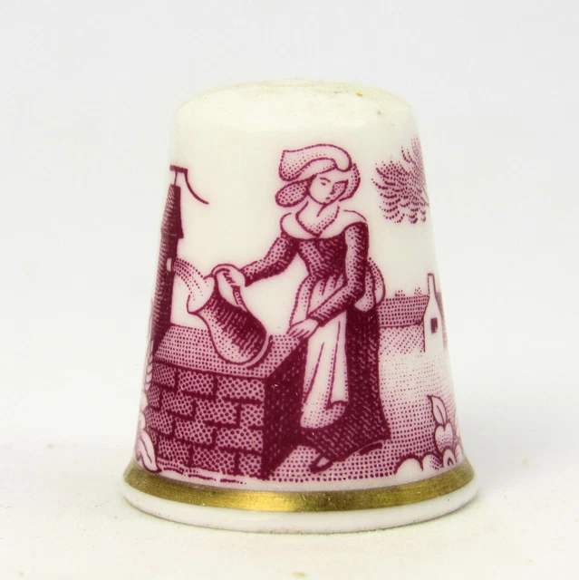 Sammlerbarer Feiner Knochen Porzellanfingerhut, Wasser Von Spode Ziehen