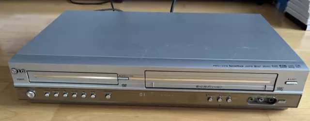 LG V8805 DVD Player VHS Videorecorder Komibgerät - Funktioniert einwandfrei