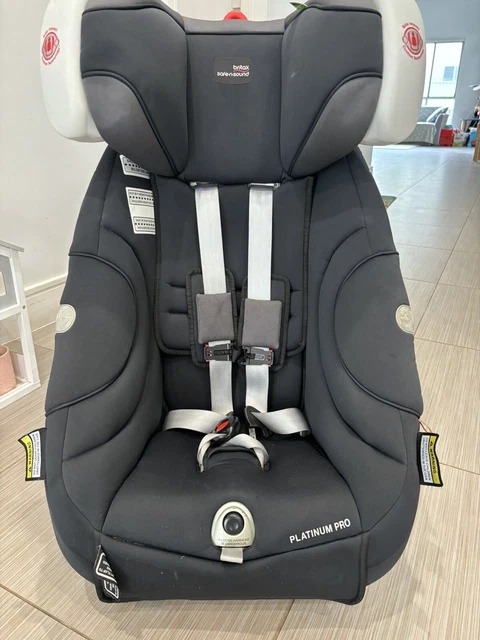 Britax Safe N Sound Platinum Pro Car Seat- Black O-4yrs  Good As New Condition