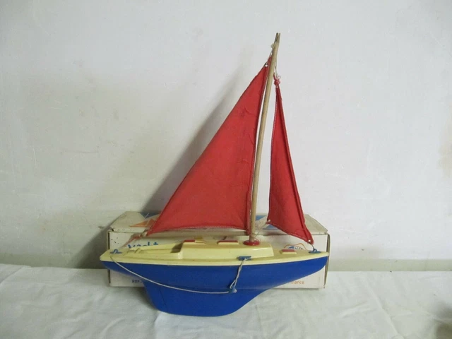 Ancien Jouet Barque Pêcheur Voilier - Papier Mâché Et Bois - Années 30 - À Restaurer