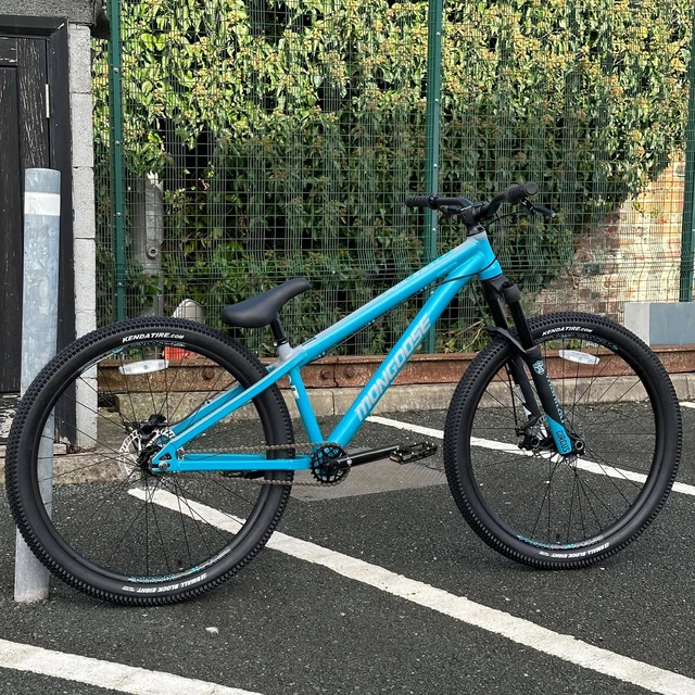 Mongoose fireball ss dirt on sale jumper