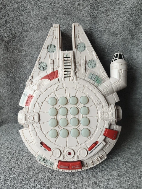 STAR WARS ELECTRONIC Millennium Falcon Memory Game - Sounds of the ...
