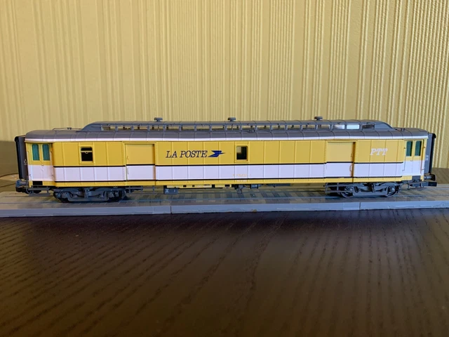 Voiture Postale LIMA, La Poste, Jaune, échelle HO, Réf 309350, Neuve