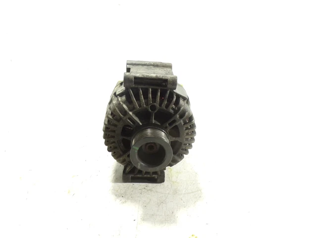 A0009060401 / Alternateur /A0009060401/17043776 Pour MERCEDES Classe C W204 B