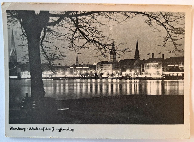 Blick auf den Jungfernstieg