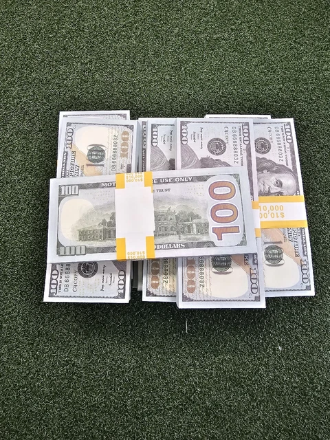 US Prop Replica Fake Movie Prop Currency Money (17 stacks of 10,000)