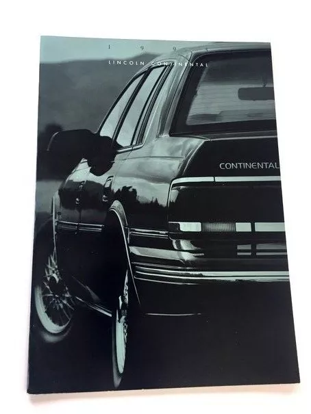 1993 Lincoln Continental 30-page Original Car Sales Brochure Catalog