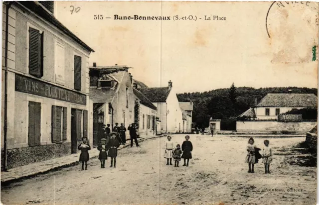 CPA AK Buno-Bonnevaux - La Place (489217)