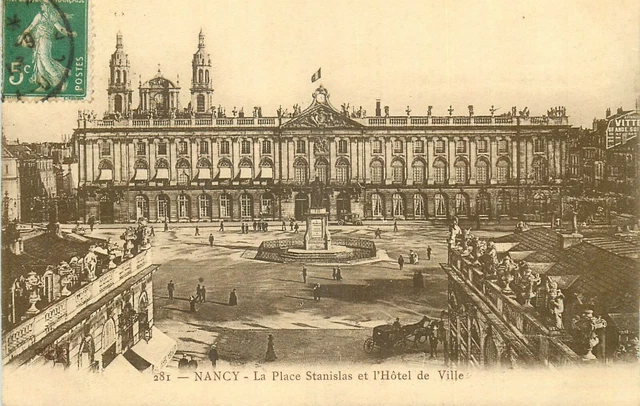 54 Nancy Place Stanislas Et Hotel De Ville
