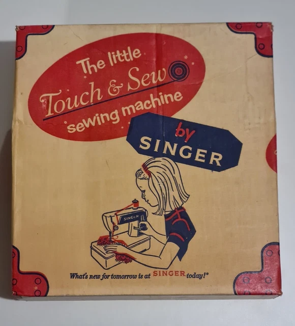 SINGER Little Touch and Sew 1969 Mini Portable Sewing Machine 67A23 BOXED