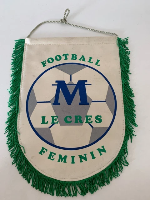 Grand Fanion Vintage Le Cres Féminin – Montpellier Hérault – Club Français D'avant 2000