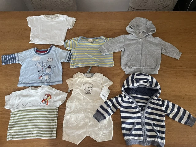 baby boys clothes bundle, jumpers, tshirts, Hoody, newborn, 0-3 months