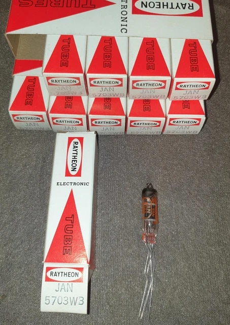 1 tube 5703WB Raytheon NIB NOS neuf