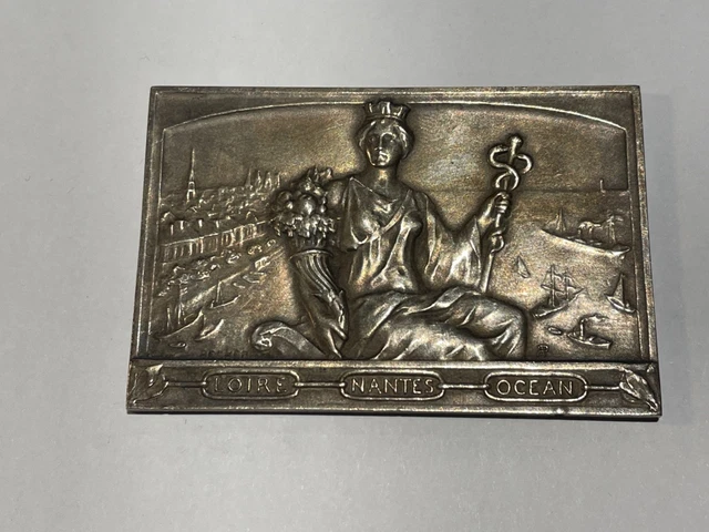 Médaille Française Rectangulaire Gravée - XIXème Siècle - Objet De Collection Historique
