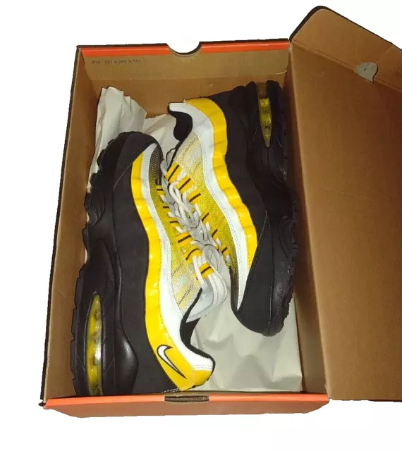 New Women's Girl's Rare Nike Air Max 95 Varsity Maize Sneakers Shoes Size 6Y Gs