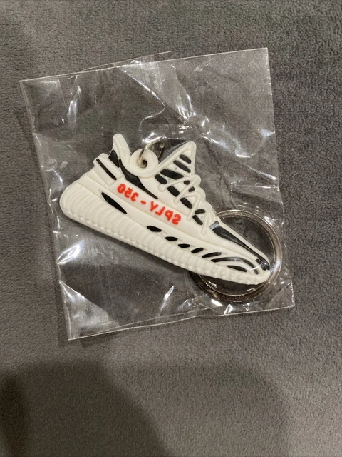 Adidas Yeezy Boost 350 v2 Beluga Gray Mini Silicon Key Chain NEW Original Pack
