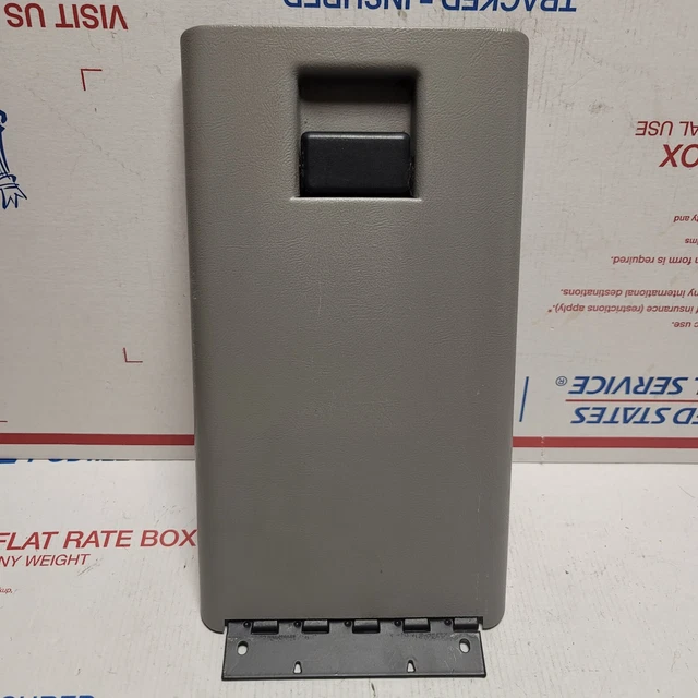 9100 FORD EXPLORER Armrest Center Console Lid Top Gray Plastic OEM 66