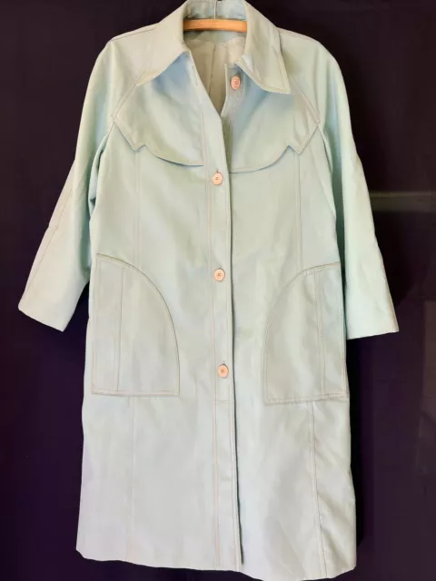 Jerold Raincoat, 1960’s Powder blue Woman’s Trench Coat Mod  Retro  Size M